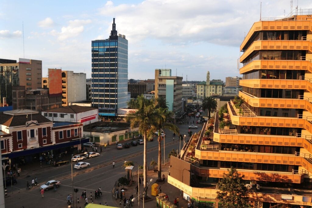 palazzi e strade a nairobi