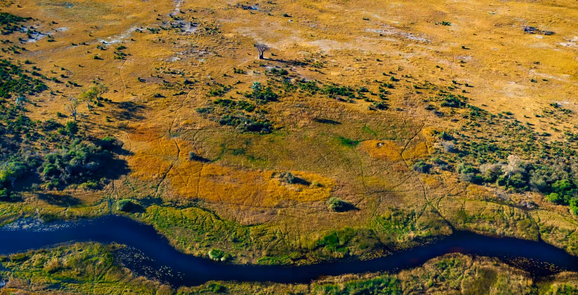 Volo dalla Concessione della Comunità Khwai alla Riserva di Caccia Moremi